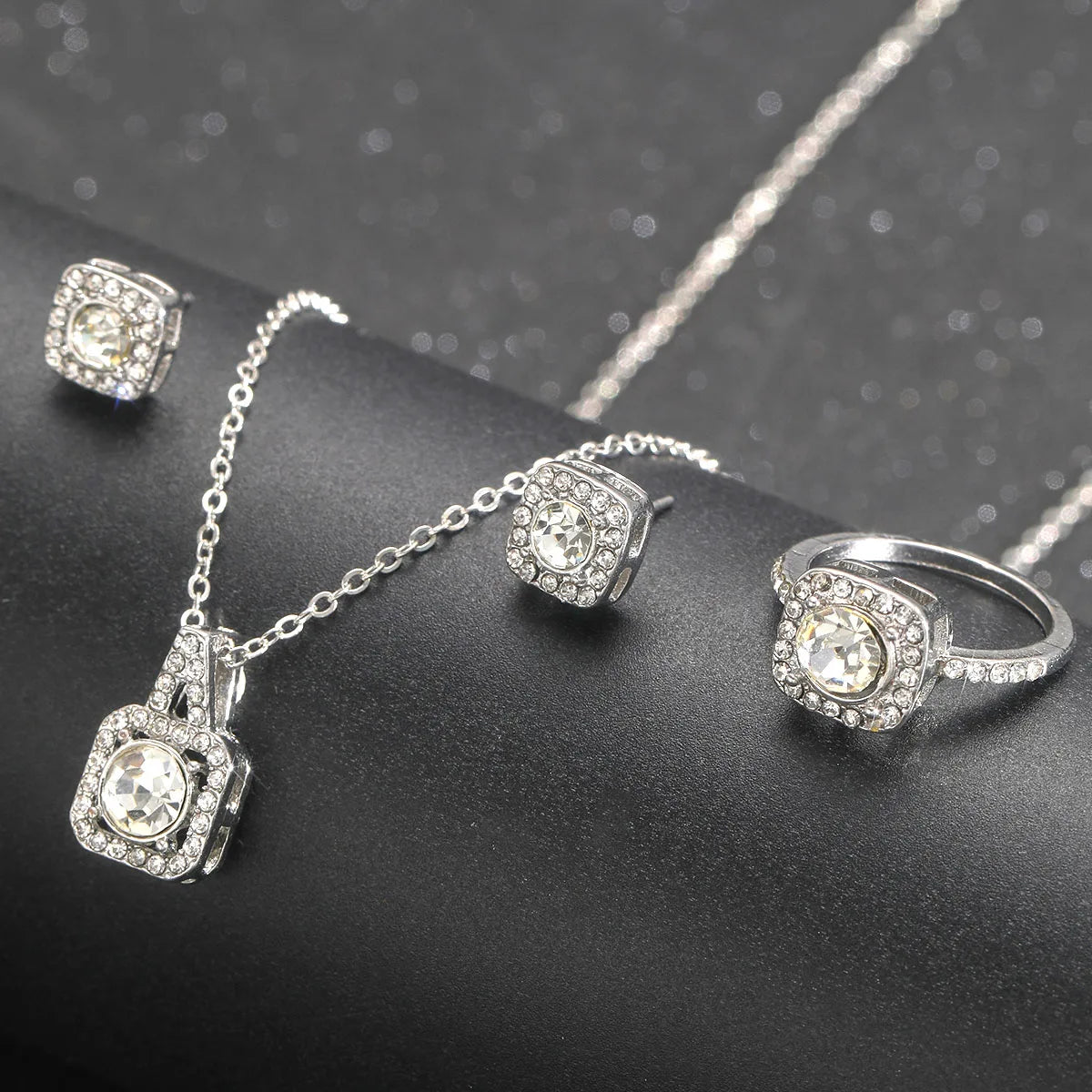 Para Crystal Jwelery Set